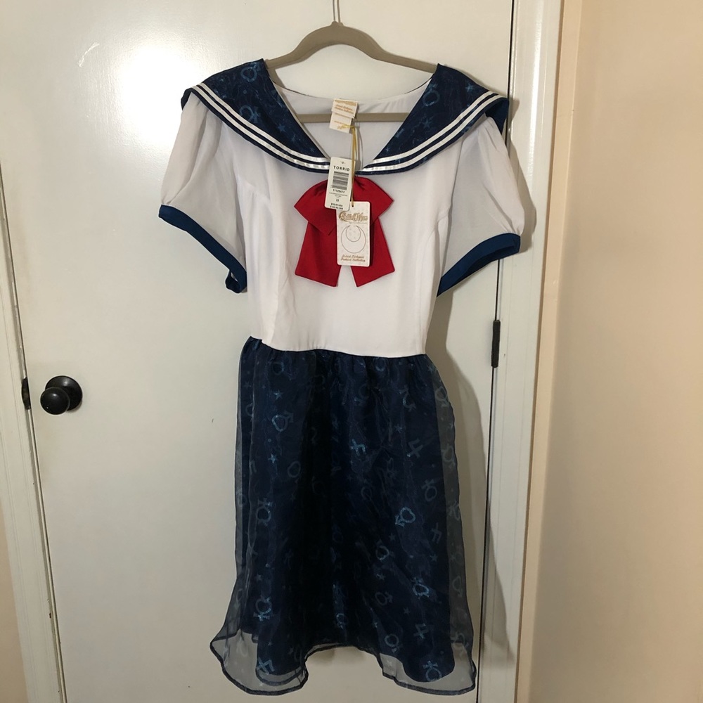 SAILOR MOON! Adorable Sailor Dress WITH POCKETS!